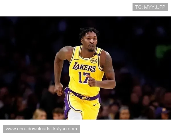 芬尼史密斯赛季首秀限时15分钟，火箭锋线轮换获补充